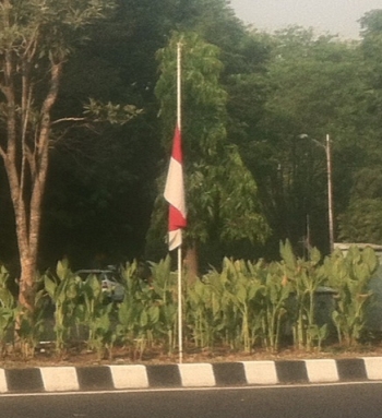 4000 Gambar Bendera Merah Putih Setengah Tiang Gratis 4000 Gambar Bendera Merah Putih Setengah Tiang Gratis