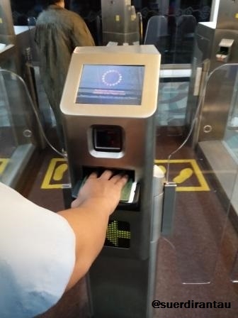 Nyobain Imigrasi Autogate di Bandara Soekarno Hatta Nyobain Imigrasi Autogate di Bandara Soekarno Hatta