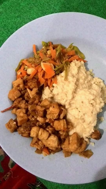 Pengen Kurus Coba Ganti Nasi Dengan Oatmeal Kompasiana Com