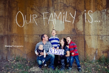 Hukum Memajang Foto Keluarga Di Rumah Menurut Islam Hukum Memajang Foto Keluarga Di Rumah Menurut Islam